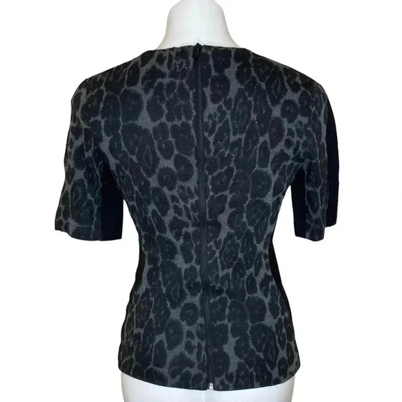 W118 Walter Baker animal print cheetah mobwife black and grey zip up blouse top - Picture 2 of 5